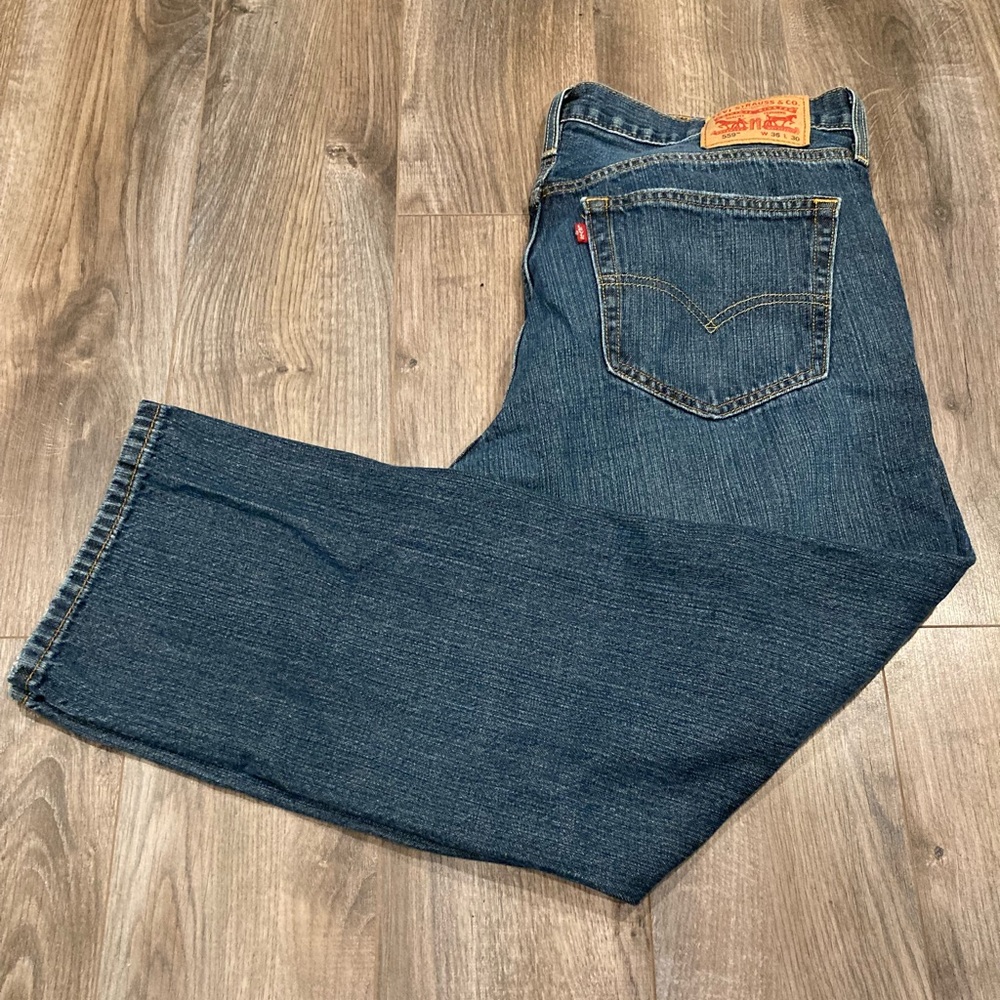 Levi's Classic 559 Jeans